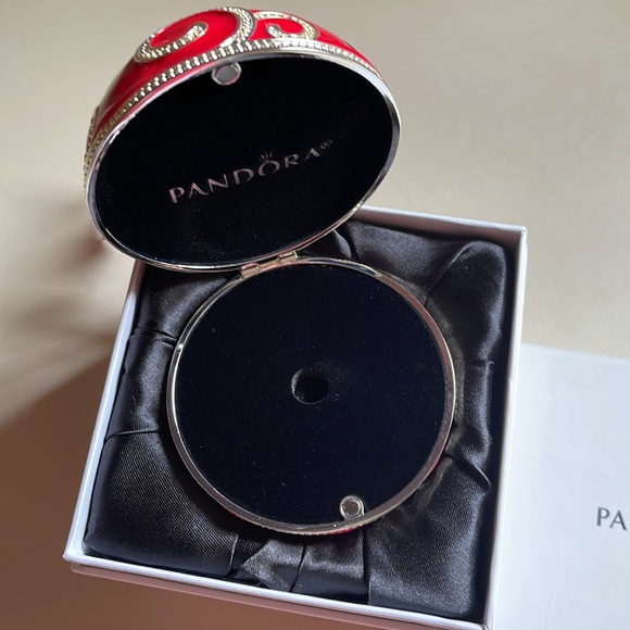 NIB Pandora Rockettes Christmas ball - Picture 2 of 2